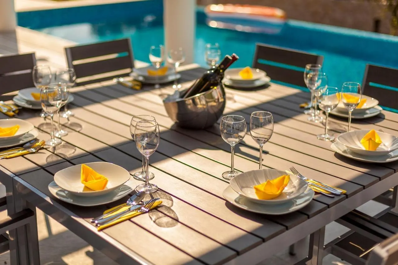 Luxury Villa Rivabel Malinska Croácia